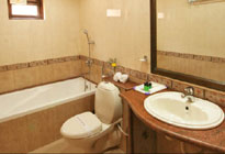 Nazri Resort Bath Room